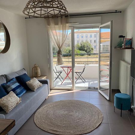 Cosy T3 Gare Terrasse + Parking Διαμέρισμα Σετ Εξωτερικό φωτογραφία